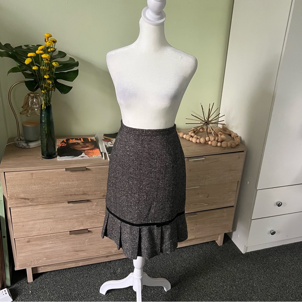 DRESS BARN Black Bow & Grey Vintage Wool Blend Midi Mini Pencil Formal Skirt 10 - Picture 1 of 16